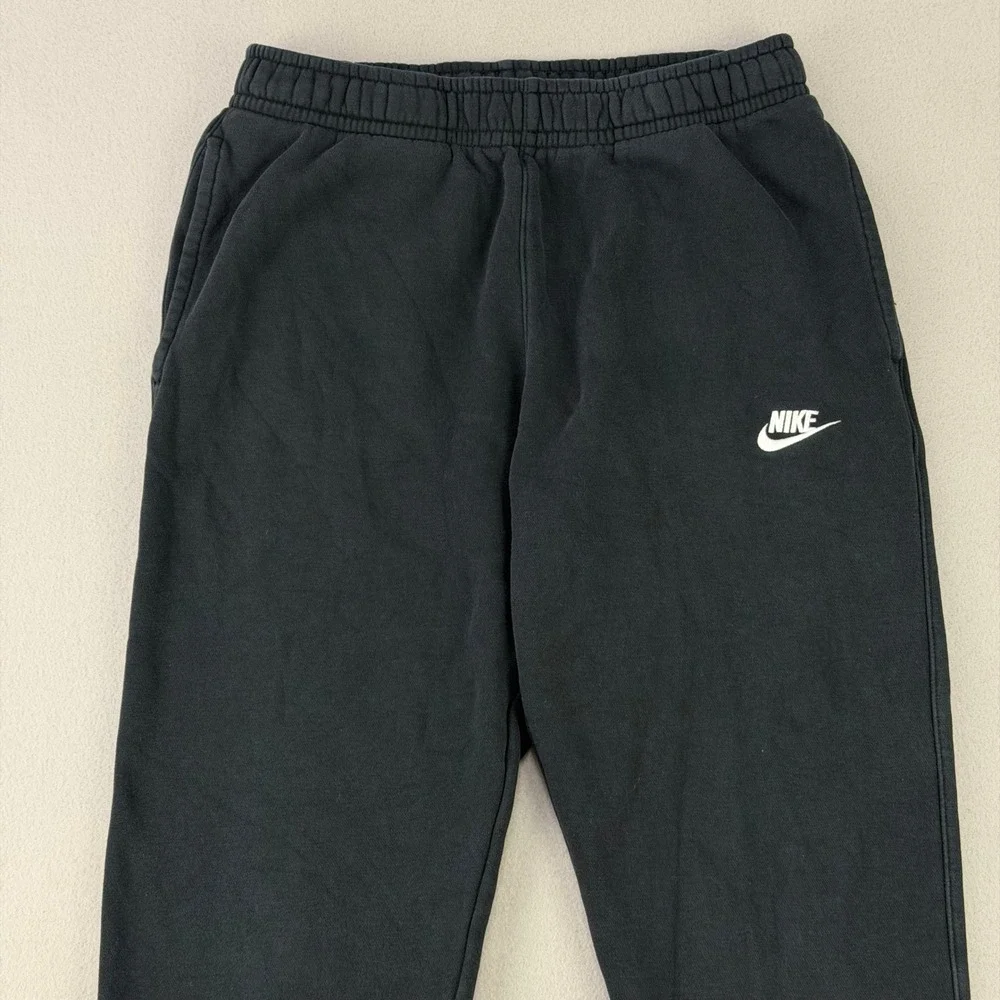 Nike Sportswear Fleece Jogger Pants Men Small Black Joggers Logo Sweatpants